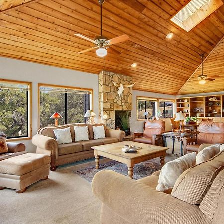 Villa Spicewood Treehouse Extérieur photo