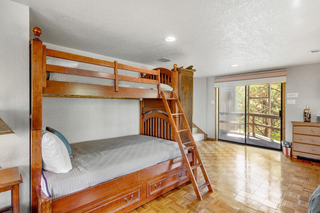 Villa Spicewood Treehouse Extérieur photo